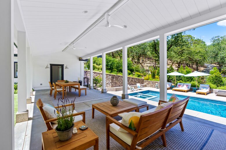 Napa Valley Retreat - Calistoga, California
