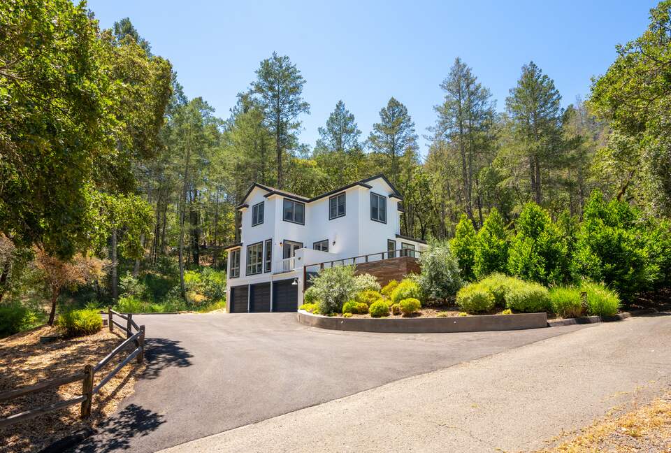 Napa Valley Retreat - Calistoga, California