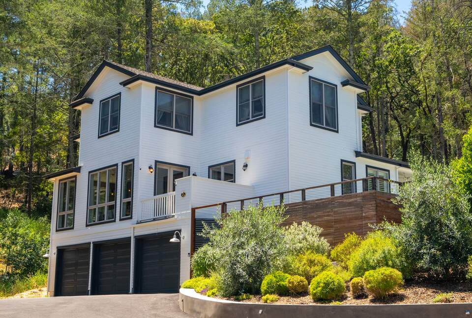 Napa Valley Retreat - Calistoga, California