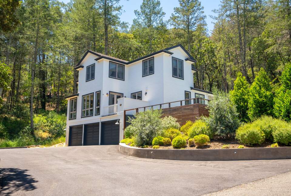 Napa Valley Retreat - Calistoga, California
