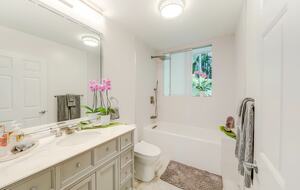 Modern Oasis By The Beach - Princeville, Hawaii