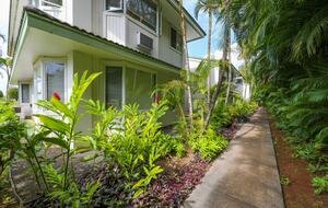 Modern Oasis By The Beach - Princeville, Hawaii