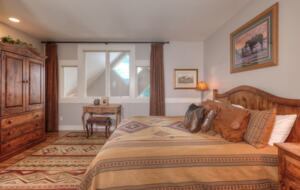 Saddle Ridge Gambler Chalet Ski-In/Ski-Out - Big Sky, Montana