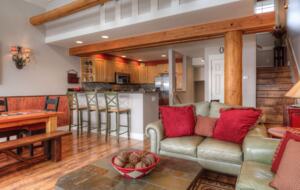 Saddle Ridge Gambler Chalet Ski-In/Ski-Out - Big Sky, Montana