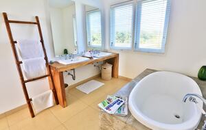 The Hideaways Club - Villa Ombak - Bali, Indonesia