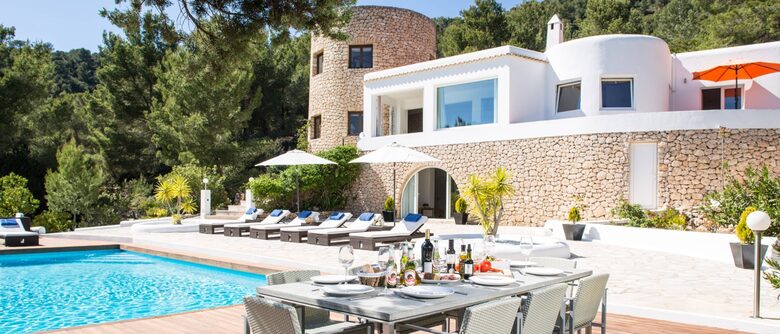 The Hideaways Club - Villa La Solana - Es Cubells, Spain