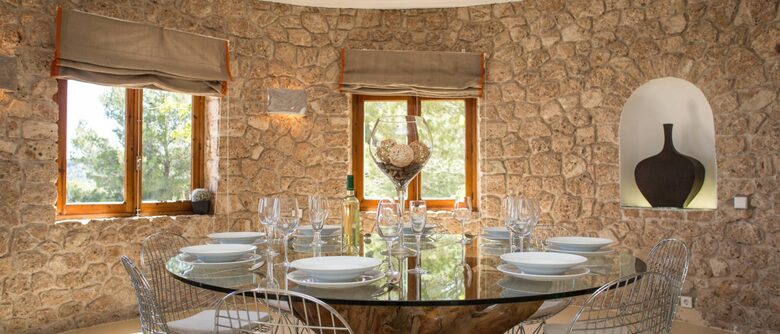 The Hideaways Club - Villa La Solana - Es Cubells, Spain