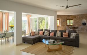 The Hideaways Club - Villa La Solana - Es Cubells, Spain