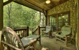 "A River Runs Through It" Chic Georgia Cabin - Cherry Log, Georgia
