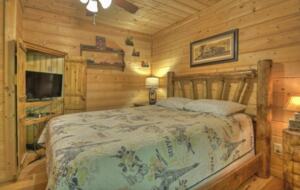 "A River Runs Through It" Chic Georgia Cabin - Cherry Log, Georgia