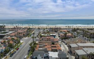 Contemporary Huntington Beach Getaway - Huntington Beach, California