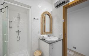 Oceanside Penthouse Marisea - Quarteira, Portugal