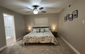 Seabrook Beach Retreat | 5 minutes from Kemah Boardwalk and NASA with Private Pool - Seabrook, Texas