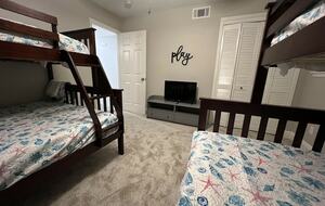 Seabrook Beach Retreat | 5 minutes from Kemah Boardwalk and NASA with Private Pool - Seabrook, Texas