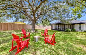 Casa Blanca - Round Top! World Class Antiquing, Shopping, Arts and More! - Round Top, Texas