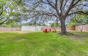 Casa Blanca - Round Top! World Class Antiquing, Shopping, Arts and More! - Round Top, Texas