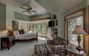 Edelweiss Chalet | Ski to Lift - Steamboat Springs, Colorado