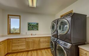 Edelweiss Chalet | Ski to Lift - Steamboat Springs, Colorado