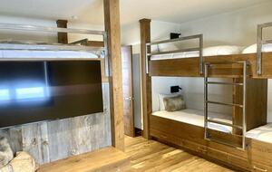 Edelweiss Chalet | Ski to Lift - Steamboat Springs, Colorado