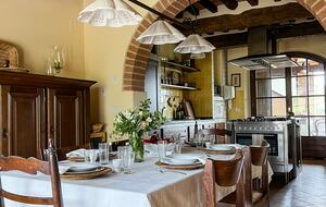 Villa San Lorenzo Umbrian Estate - Castiglione Del Lago, Italy