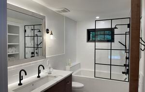 Stunning Modern Cabin by the Lake - New Preston Marble Dale, Connecticut