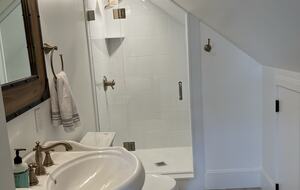 Stunning Modern Cabin by the Lake - New Preston Marble Dale, Connecticut