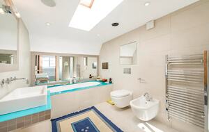 Unique Artists House in Chelsea - London, United Kingdom