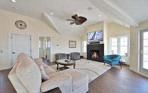 Luxury Beachfront Estate with Pool and Hot Tub - Brigantine, New Jersey