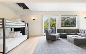 Luxe Malibu Beach Bungalow - Malibu, California