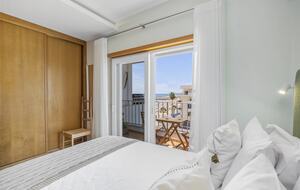 Oceanside Penthouse Marisea - Quarteira, Portugal