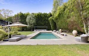 Luxe Malibu Beach Bungalow - Malibu, California