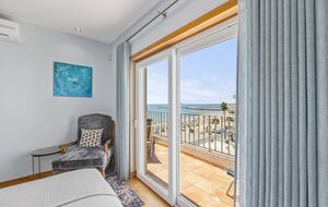 Oceanside Penthouse Marisea - Quarteira, Portugal