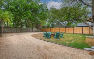 Texas Hill Country Cottage in Fredericksburg Wine Region - Fredericksburg, Texas