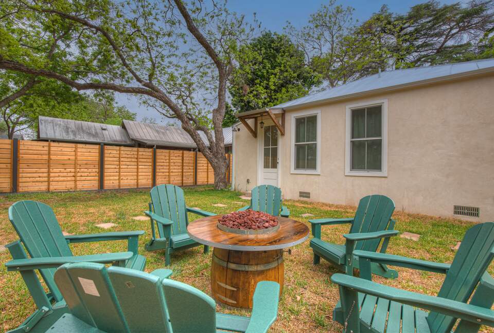 Texas Hill Country Cottage in Fredericksburg Wine Region - Fredericksburg, Texas