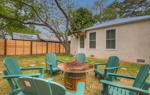 Texas Hill Country Cottage in Fredericksburg Wine Region - Fredericksburg, Texas