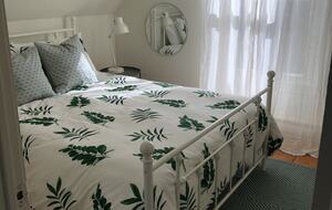 Gorgeous North Hatley Historic Retreat - North Hatley, Canada