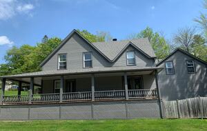 Gorgeous North Hatley Historic Retreat - North Hatley, Canada