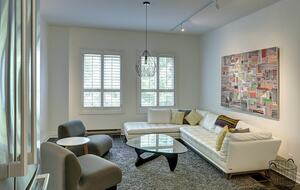 Private Coach House in the Centre of Port Hope - Port Hope, Canada