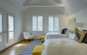 Private Coach House in the Centre of Port Hope - Port Hope, Canada