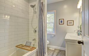 Cheerful Getaway In Historic Port Hope - Port Hope, Canada