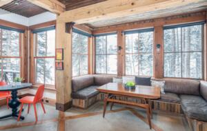 Copper Hollow Stunning Mountain Villa (Ski In/Ski Out) - Telluride, Colorado