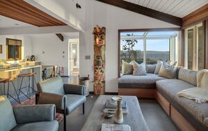 Oak Harbor Pacific Northwest Waterfront Compound - Oak Harbor, Washington