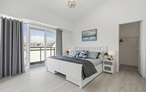 Lovely Two Bedroom Vacation Home in Friday Harbour - Innisfil, Canada