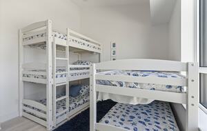 Lovely Two Bedroom Vacation Home in Friday Harbour - Innisfil, Canada