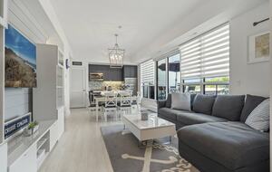 Lovely Two Bedroom Vacation Home in Friday Harbour - Innisfil, Canada