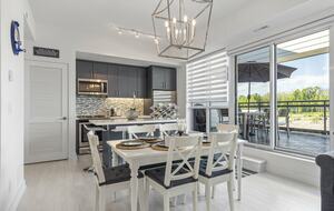 Lovely Two Bedroom Vacation Home in Friday Harbour - Innisfil, Canada