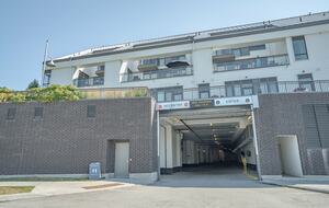 Lovely Two Bedroom Vacation Home in Friday Harbour - Innisfil, Canada