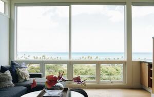 Sweeping Postcard Views of the Mokulua Islands - Kailua, Hawaii