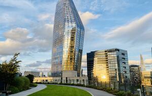 Luxury Apartment with Iconic South Bank Views - London, United Kingdom