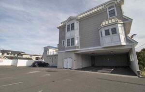 Quaint Townhome In the Heart of Avalon - Avalon, New Jersey